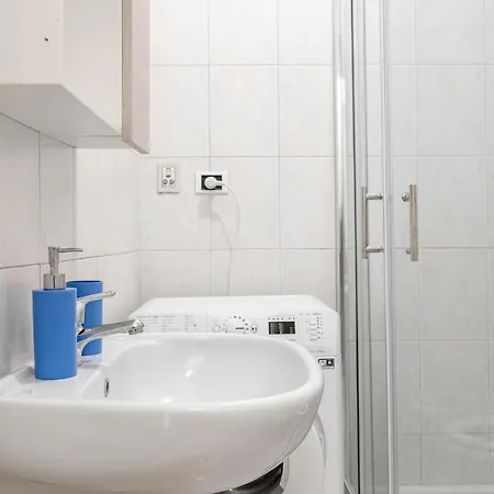 H11 M Town 119 - Centro Apartamento